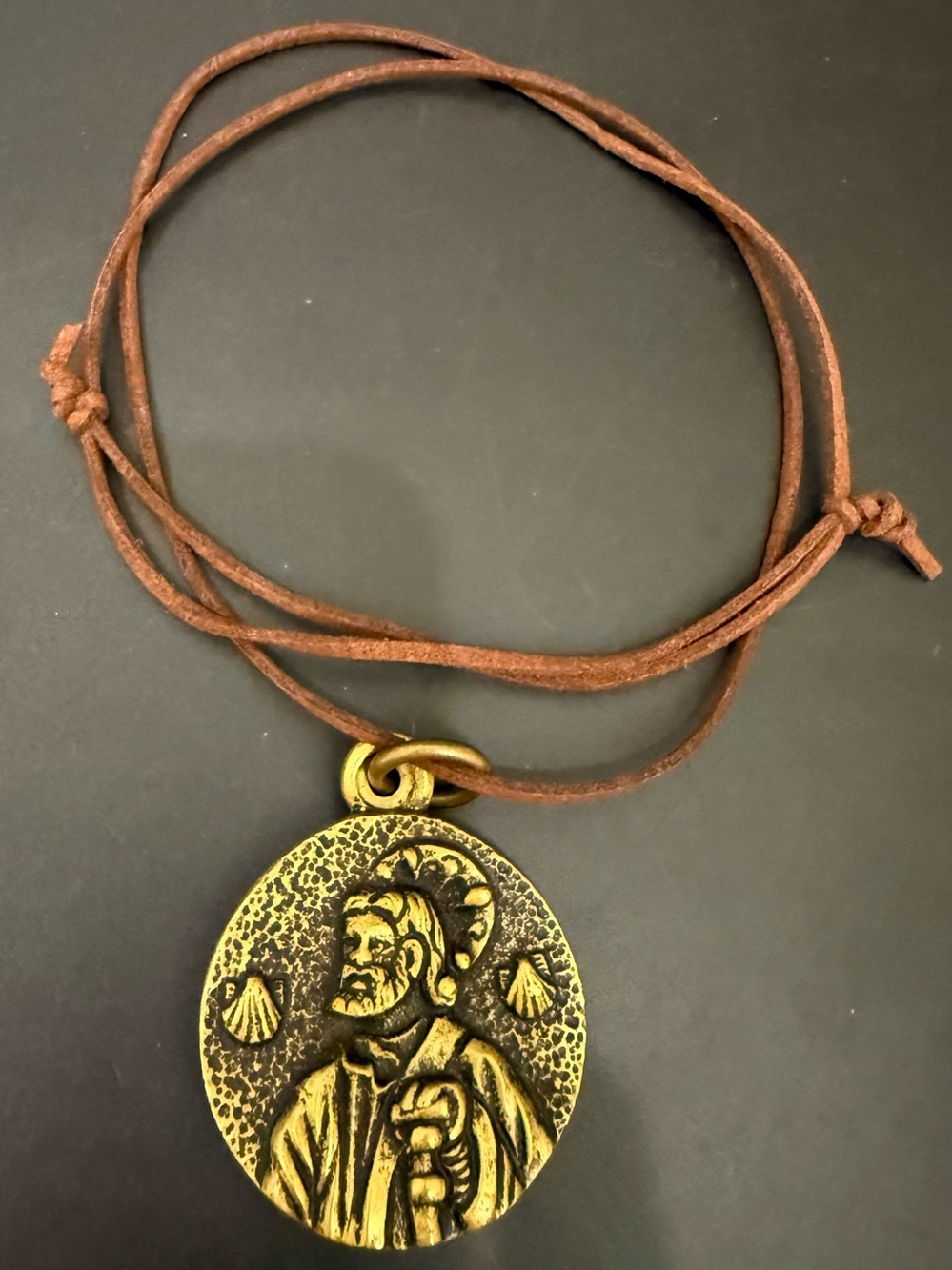 Vintage 1965 Año Santo Compostelano Jacobean Holy Year Brass Medallion Pendant
